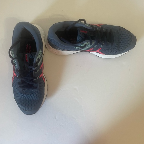 Asics Blue and Pink Athletic Shoes - Picture 3 of 6